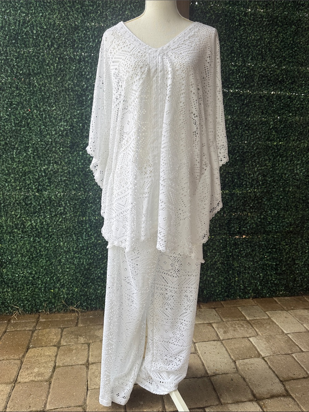 NWT White Crochet Two-Piece Set - Lightweight Layered Top & Pants